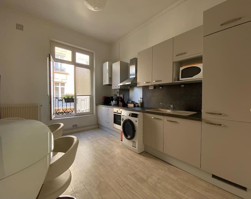 The Maiden'S Apartment Rouen Exterior foto